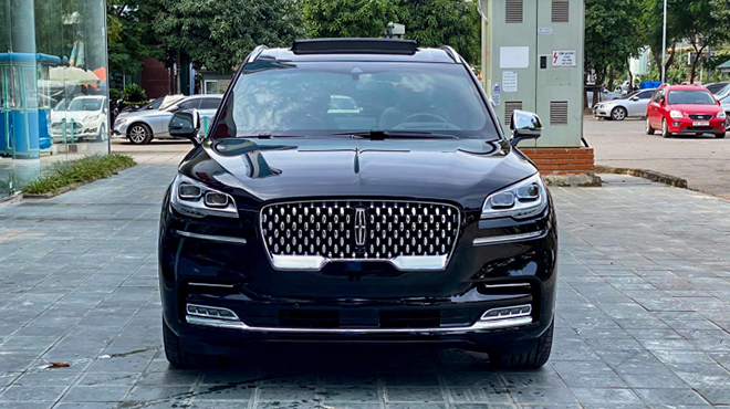 Soi chi tiết Lincoln Aviator tại Việt Nam, giá bán hơn 5 tỷ đồng - 2