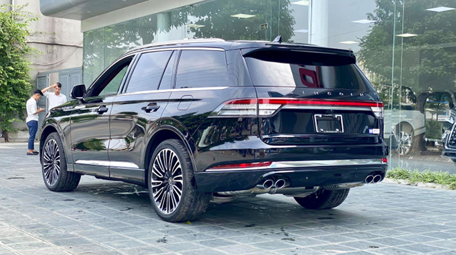 Soi chi tiết Lincoln Aviator tại Việt Nam, giá bán hơn 5 tỷ đồng - 7