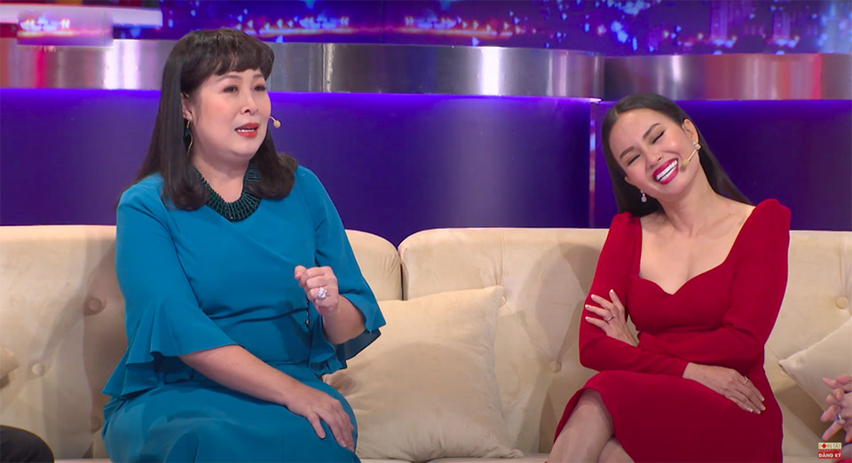 Chồng Cẩm Ly là chủ hãng đĩa giàu nhất Sài Gòn qua lời kể của Hồng Vân: Đáng sợ lắm! - 3