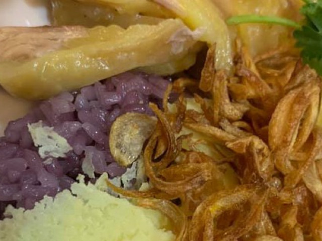 Ẩm thực - Gà luộc, giò chả thừa ngày Tết đừng bỏ đi kẻo phí, làm món này ăn vừa mát vừa ngon, nấu bao nhiêu cũng hết