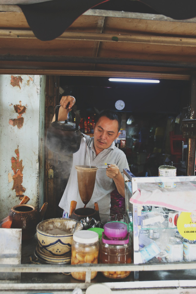 [eMagazine] - Những chiếc xe đẩy ẩm thực nức tiếng ở Sài Gòn - 5