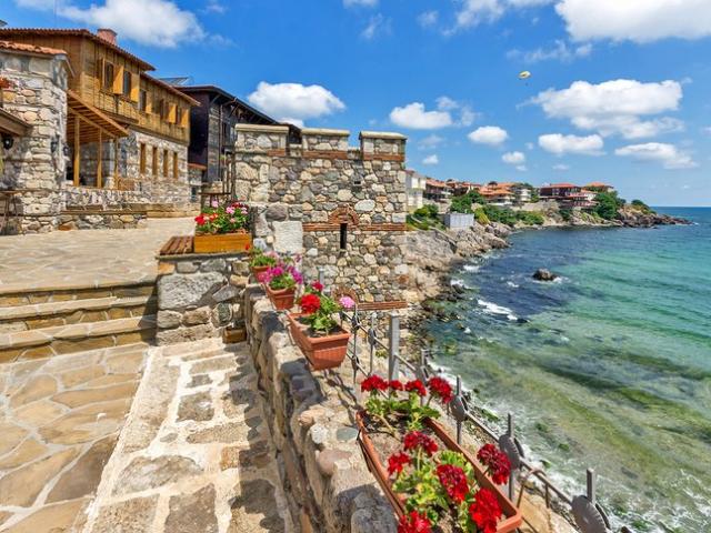 Du lịch - 10 địa danh du lịch không chỉ đẹp, hấp dẫn mà còn rẻ nhất thế giới