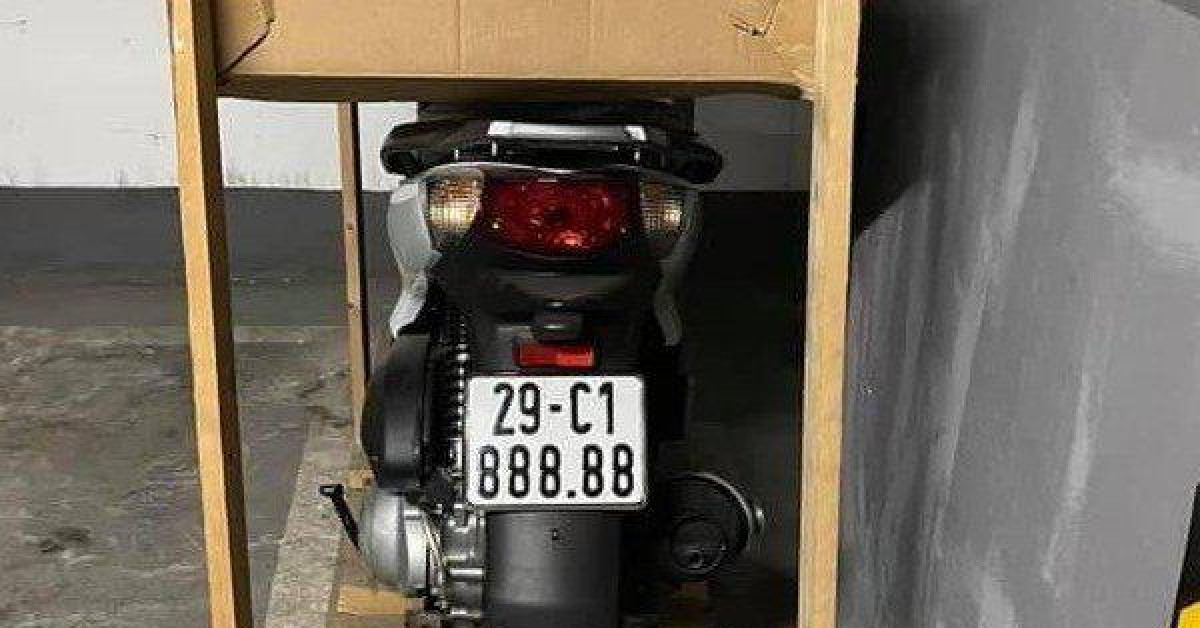 Thị trường - Tiêu dùng - Loạt xe máy biển ngũ 8 được bán với giá "cực khủng" trong năm 2020