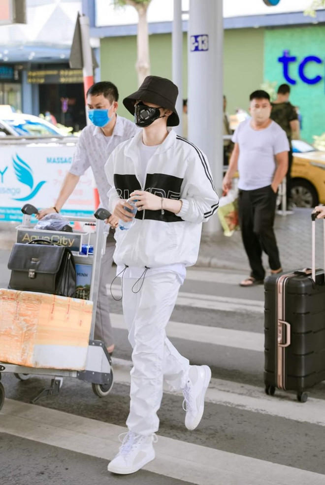 Mỹ nam tuổi Sửu: Trong vòng một năm Jack lên đời phong cách thời trang như idol Hàn - 7