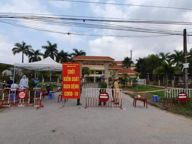 Tin tức trong ngày - Nam điều dưỡng mắc COVID-19 khai báo không đồng nhất