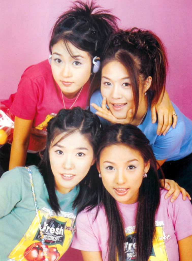 Làm thế nào mà K-Pop có thể thống trị ngành thời trang xa xỉ ở Châu Á - 3