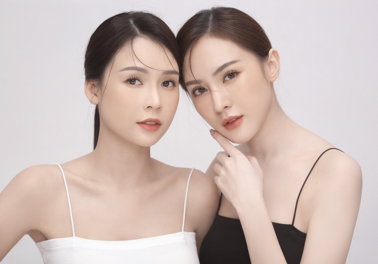 2 hot girl đời đầu xinh đẹp, nóng bỏng đình đám Sài thành nói rõ tin đồn cạch mặt nhau - 2