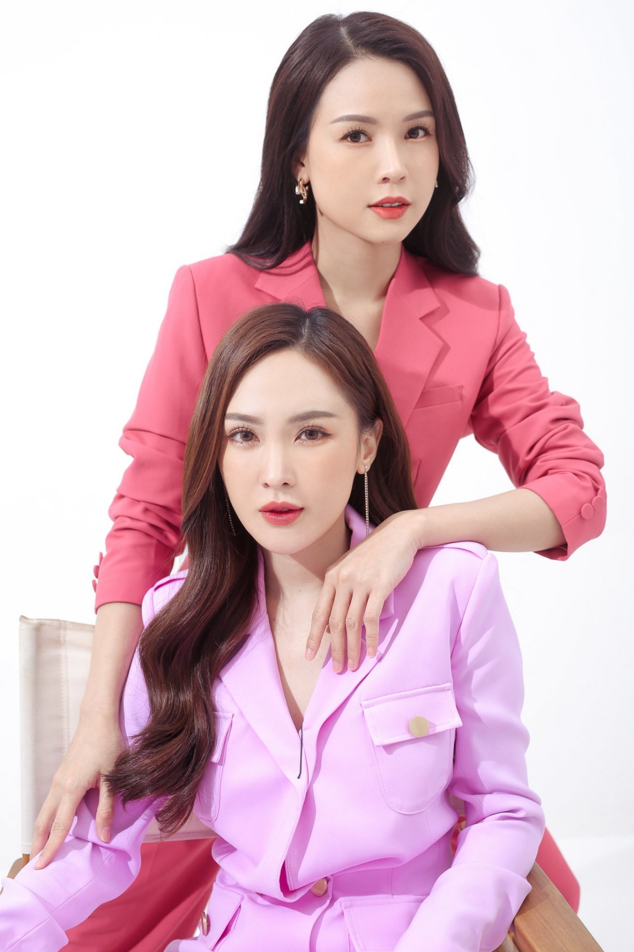 2 hot girl đời đầu xinh đẹp, nóng bỏng đình đám Sài thành nói rõ tin đồn cạch mặt nhau - 4