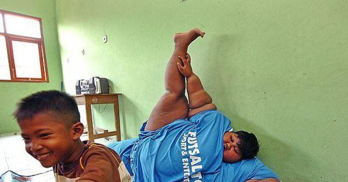 Bạn trẻ - Cuộc sống - Màn "lột xác" ngoạn mục của cậu bé từng nặng gần 200kg