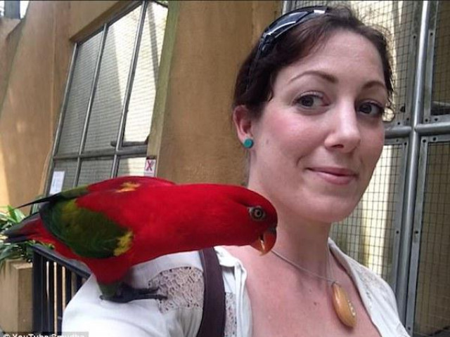 Bạn trẻ - Cuộc sống - Nhận chiếc vòng kỳ lạ của bạn trai, người phụ nữ không biết điều đặc biệt bên trong