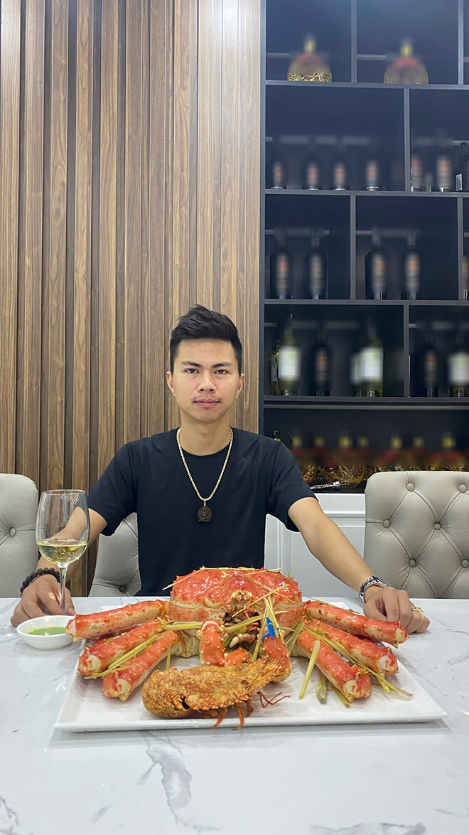 Ông chủ Hùng Ốc: Người nắm bắt công nghệ để phân phối hải sản - 3