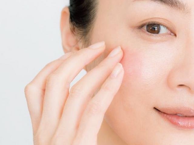 Làm đẹp - Bí quyết tự tạo toner C giúp da căng mọng, sáng hồng