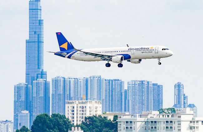 Tân binh hàng không Vietravel Airlines tung ra loạt vé chỉ 8.000đ/chặng bay để kích cầu đi lại của người dân