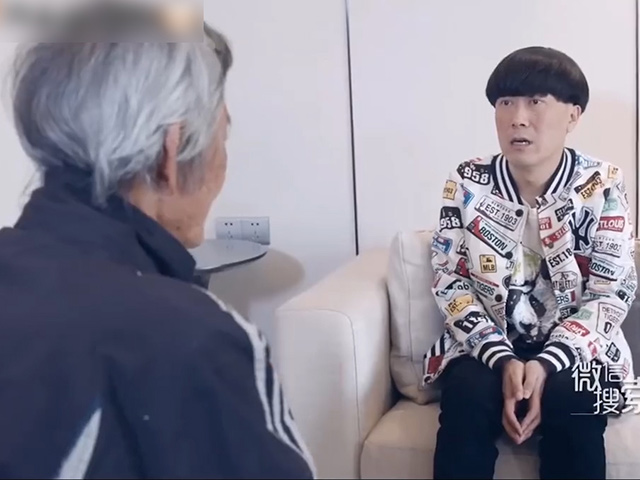 Video Clip Cười - Chàng trai đi hỏi vợ nhận kết đắng khi gặp phải bố mẹ vợ bá đạo