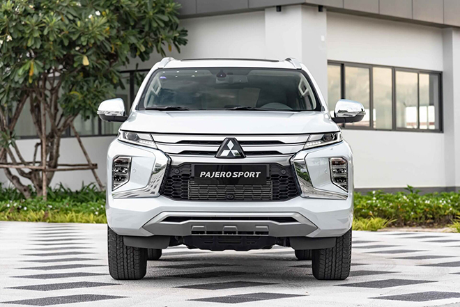 Giá xe Mitsubishi Pajero Sport lăn bánh tháng 2/2021 - 6