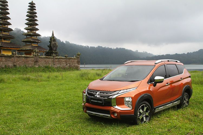 Giá xe Mitsubishi Xpander Cross lăn bánh tháng 2/2021 - 6