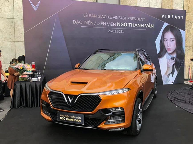 Ngắm xe - Đả nữ Ngô Thanh Vân tậu thêm xế khủng VinFast President