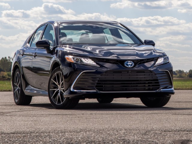 Ô tô - Top 6 xế sedan tầm trung rất đáng mua năm 2021