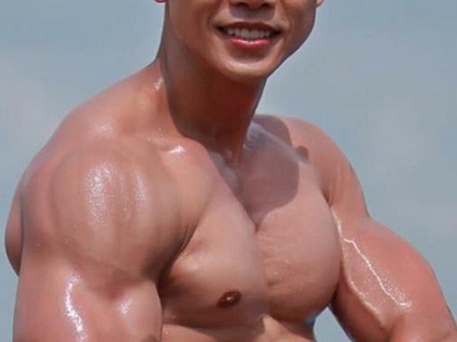 Làm đẹp - Top "nam thần cơ bắp" Showbiz Việt có body như trái núi, rắn chắc như bàn thạch