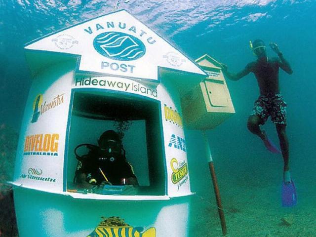 Du lịch - Sửng sốt trước những địa điểm này dưới nước, từ bảo tàng quân sự cho tới bưu điện