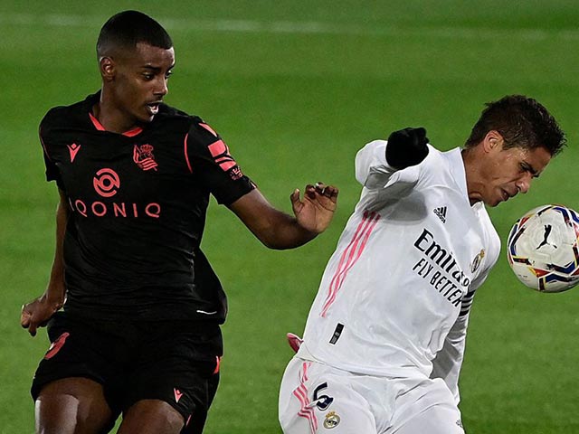 Bóng đá - Video Real Madrid - Real Sociedad: Thế cờ lật ngược, giải cứu phút 89