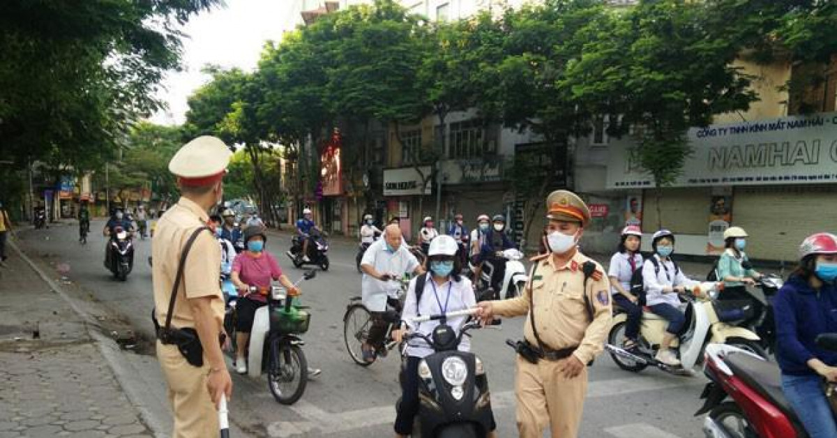 Xe máy - Xe đạp - Đi xe máy điện cũng phải mua bảo hiểm