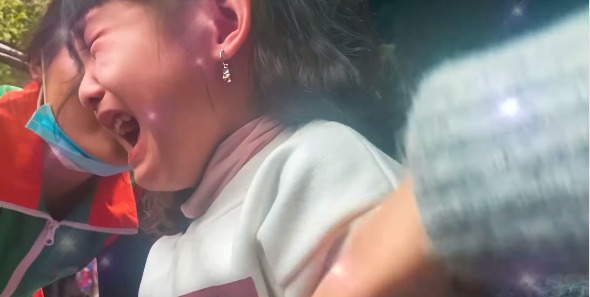 "Cậu ấm cô chiêu" nhà sao Việt lộ khoảnh khắc hài hước "có 1 không 2" - 6