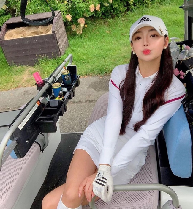 Nhưng vì niềm đam mê với bộ môn golf nên người Hàn Quốc vẫn lui tới sân golf thường xuyên.
