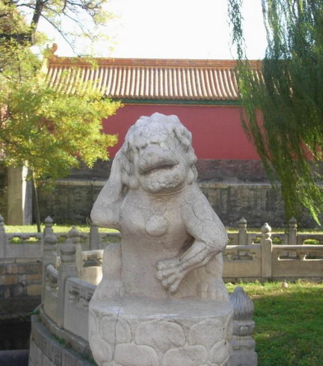 Truyền thuyết về con sư tử đá đem lại xui xẻo tại Tử Cấm Thành - 4
