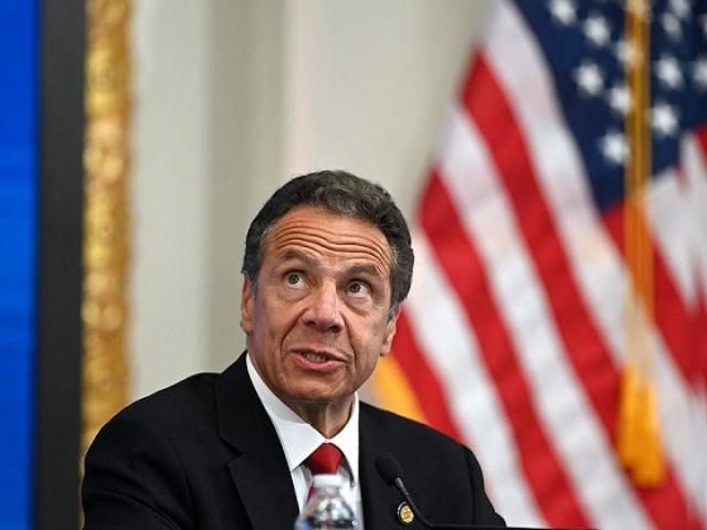 Thế giới - Thống đốc New York bị tước quyền ứng phó khẩn cấp sau loạt bê bối quấy rối tình dục