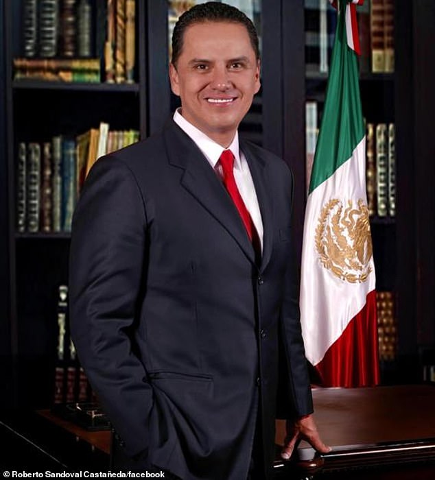 Cựu thống đốc Mexico bị cáo buộc có liên hệ với băng đảng ma túy.