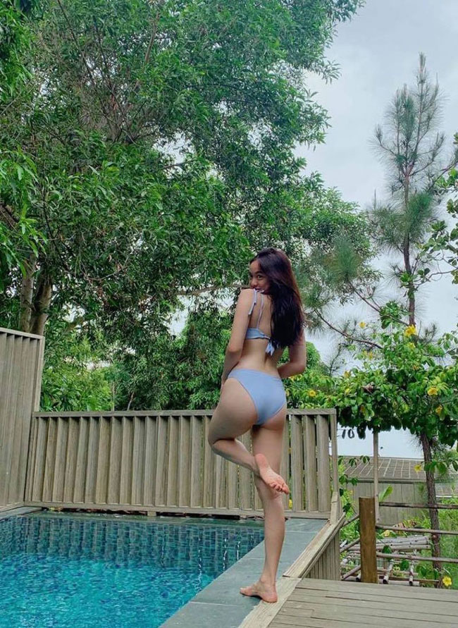 Cô nàng khiến nhiều người khó rời mắt mỗi khi đăng ảnh bikini.

