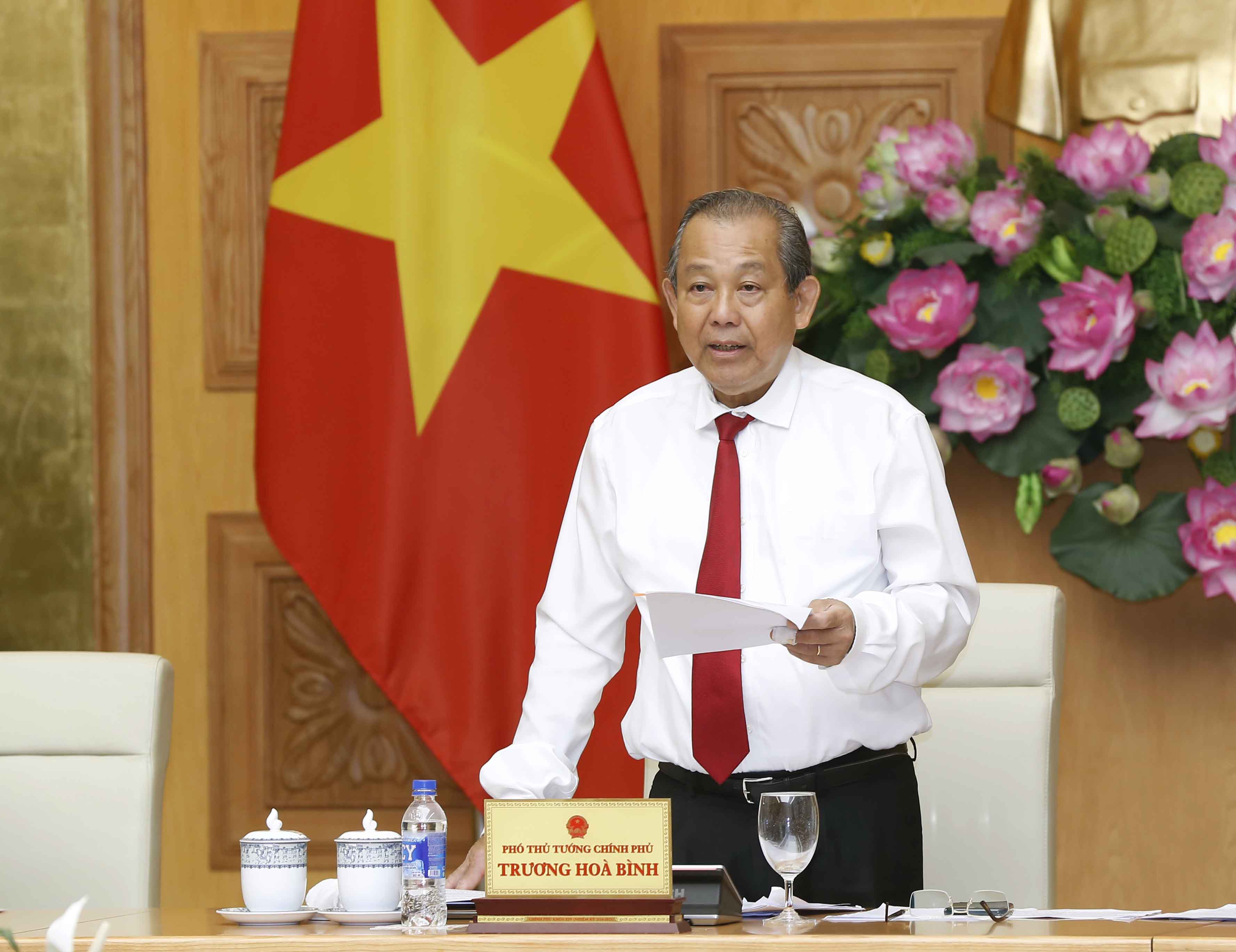 Phó Thủ tướng Thường trực Chính phủ Trương Hòa Bình chỉ đạo xử lý nghiêm vụ việc phụ nữ người nước ngoài bị sàm sỡ ở Hồ Tây.