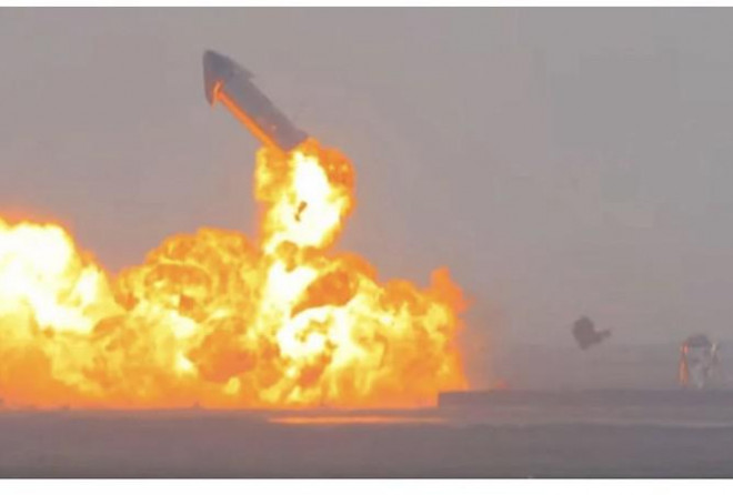 Vì sao tên lửa SpaceX được cho là hạ cánh thành công dù phát nổ sau đó 8 phút - 1