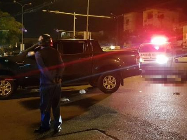 Tin tức trong ngày - Một người chết, 2 người bị thương sau vụ tai nạn lúc nửa đêm