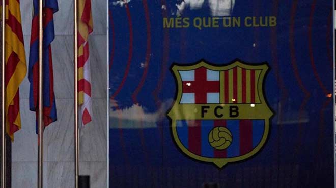 Rung chuyển Barca sắp có tân chủ tịch, bất ngờ HLV 33 tuổi dễ thay Koeman làm thầy Messi - 1