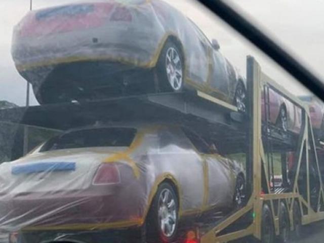 Kinh doanh - Ông vua nơi nghèo khổ nhưng xài sang, mua hàng chục siêu xe cho vợ