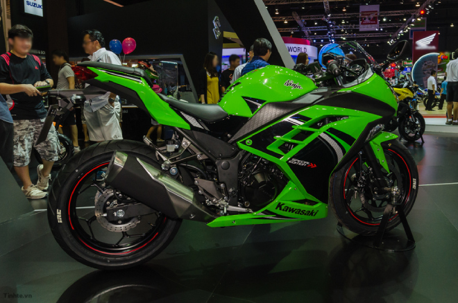 Kawasaki Ninja 300 mới ra mắt, giá mềm 101 triệu đồng. - 5