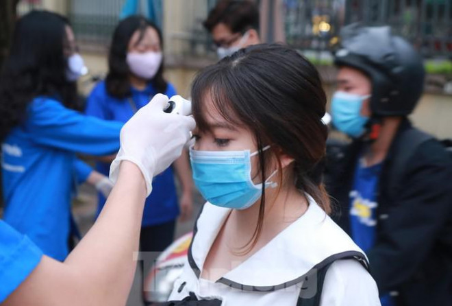 Những trường đại học nào cho sinh viên trở lại trường từ ngày 15/3? - 1