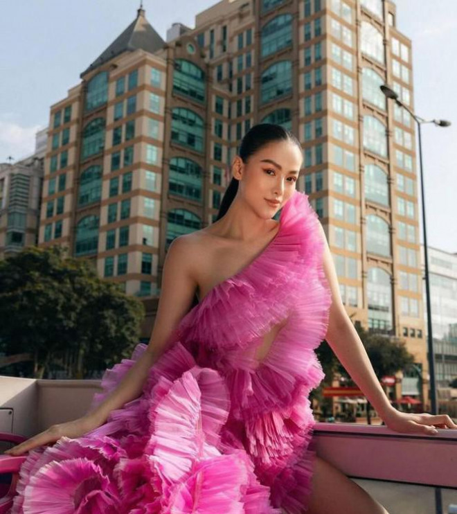 Ninh Dương Lan Ngọc mong manh tựa nàng thơ, Thuý Ngân khoe chân thon dài 'cực phẩm' - 5