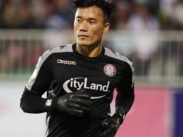 Bóng đá - "Thủ thành quốc dân" Bùi Tiến Dũng nghe được lời nói quý hơn vàng