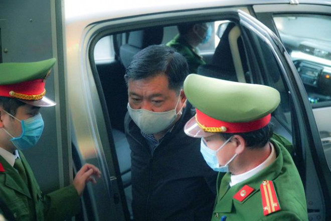 Ông Đinh La Thăng được đưa phiên tòa cuối tháng 1 bị hoãn vừa qua.