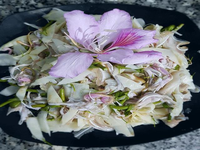 Ẩm thực - Đặc sản Tây Bắc: Loài hoa tháng 3 nở tím trời chế biến thành món này dễ "gây nghiện"