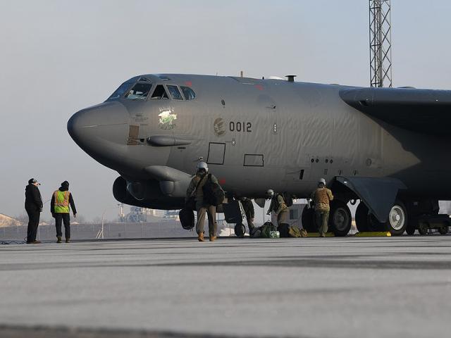 Thế giới - Mỹ gửi loạt tín hiệu cảnh báo giáng đòn quân sự Iran