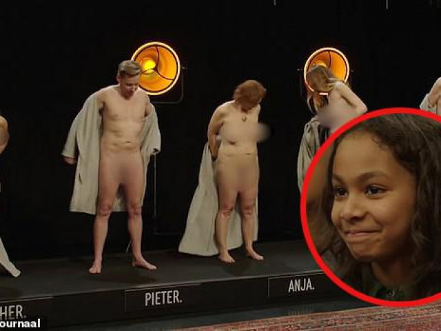 Phim - Người lớn khỏa thân trong chương trình TV dành cho trẻ em gây phẫn nộ