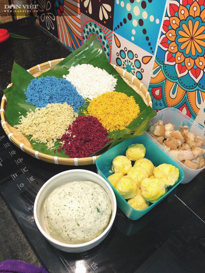 Nguyên liệu nấu bánh khúc nhiều màu