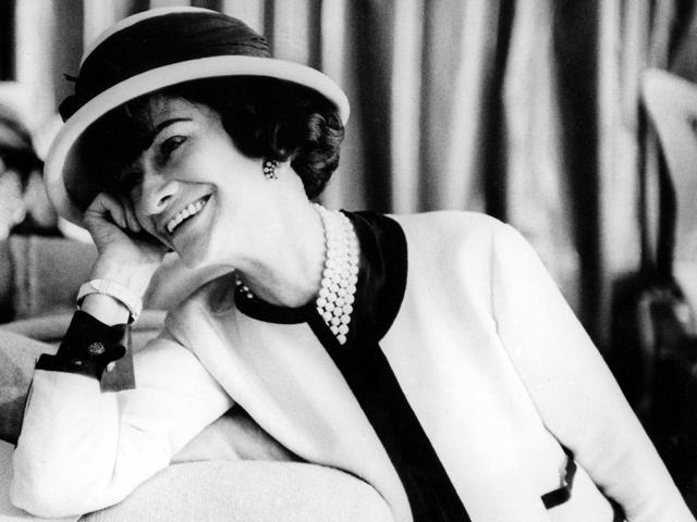 Thời trang - Những phụ nữ tài năng, xinh đẹp thống trị làng mốt cho tới hiện tại