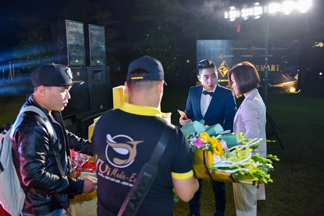 CEO Nguyễn Thị Thúy và Ý Việt luôn nỗ lực vì sự hài lòng của khách hàng