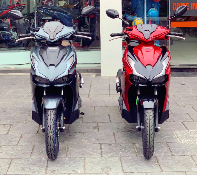 Honda Air Blade đang giảm giá tiền triệu, có nên xuống ví mua ngay? - 1