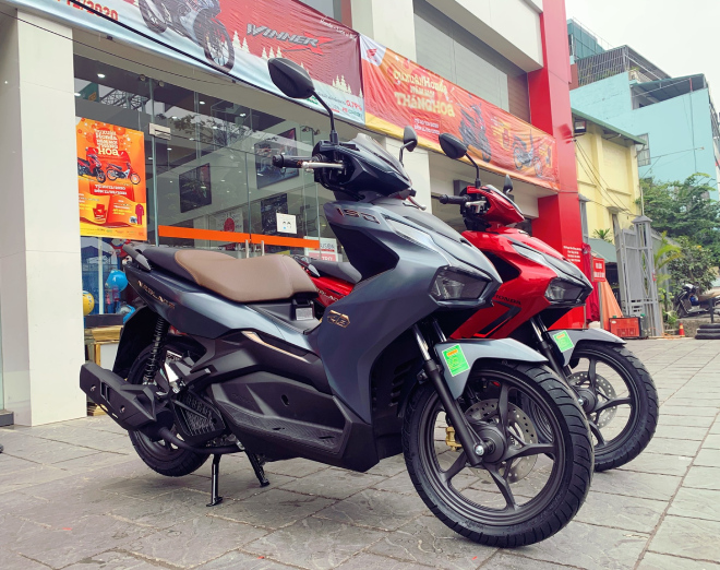 Honda Air Blade đang giảm giá tiền triệu, có nên xuống ví mua ngay? - 2